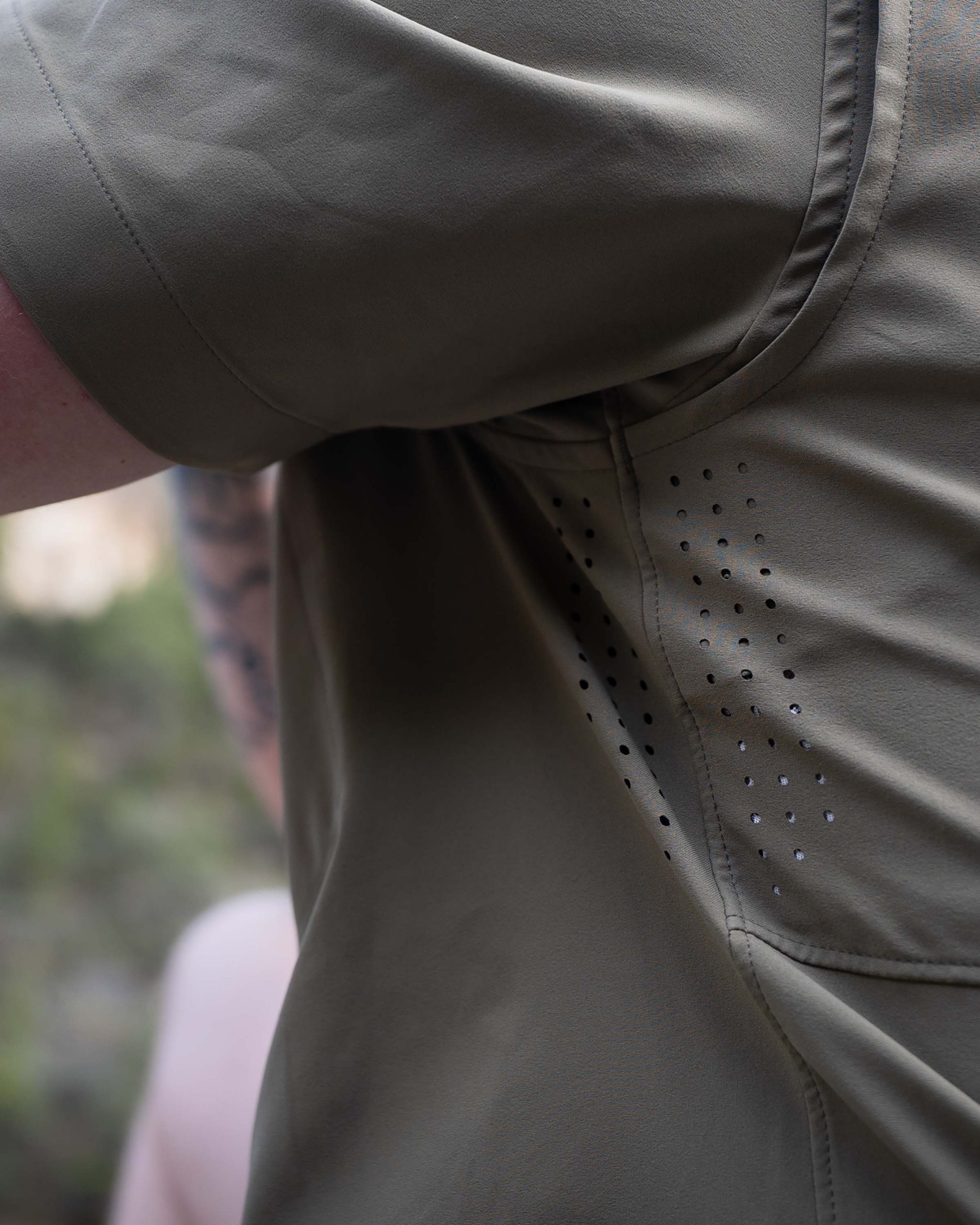 Mesa Vented SS Snap Shirt Topo | Fog Topo Print - Image 2