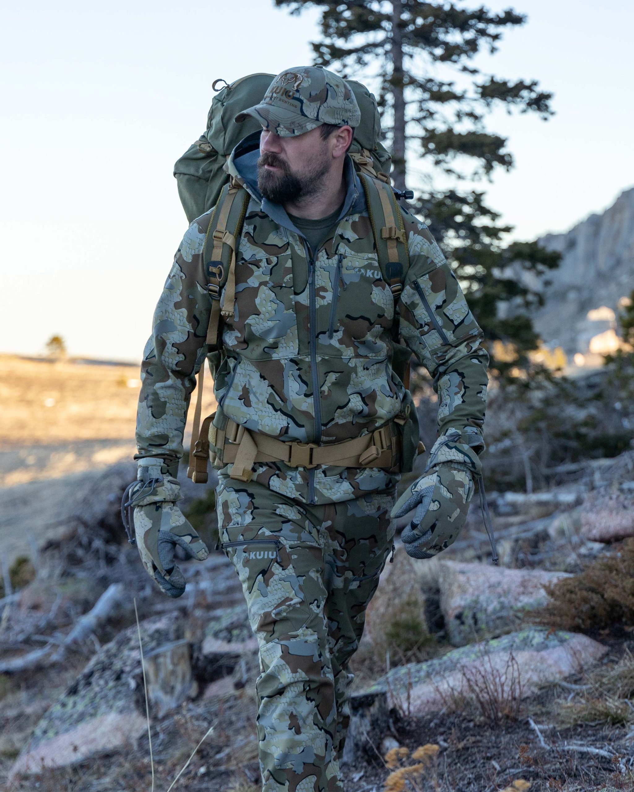 Guide PRO Hooded Jacket | Black - Image 9