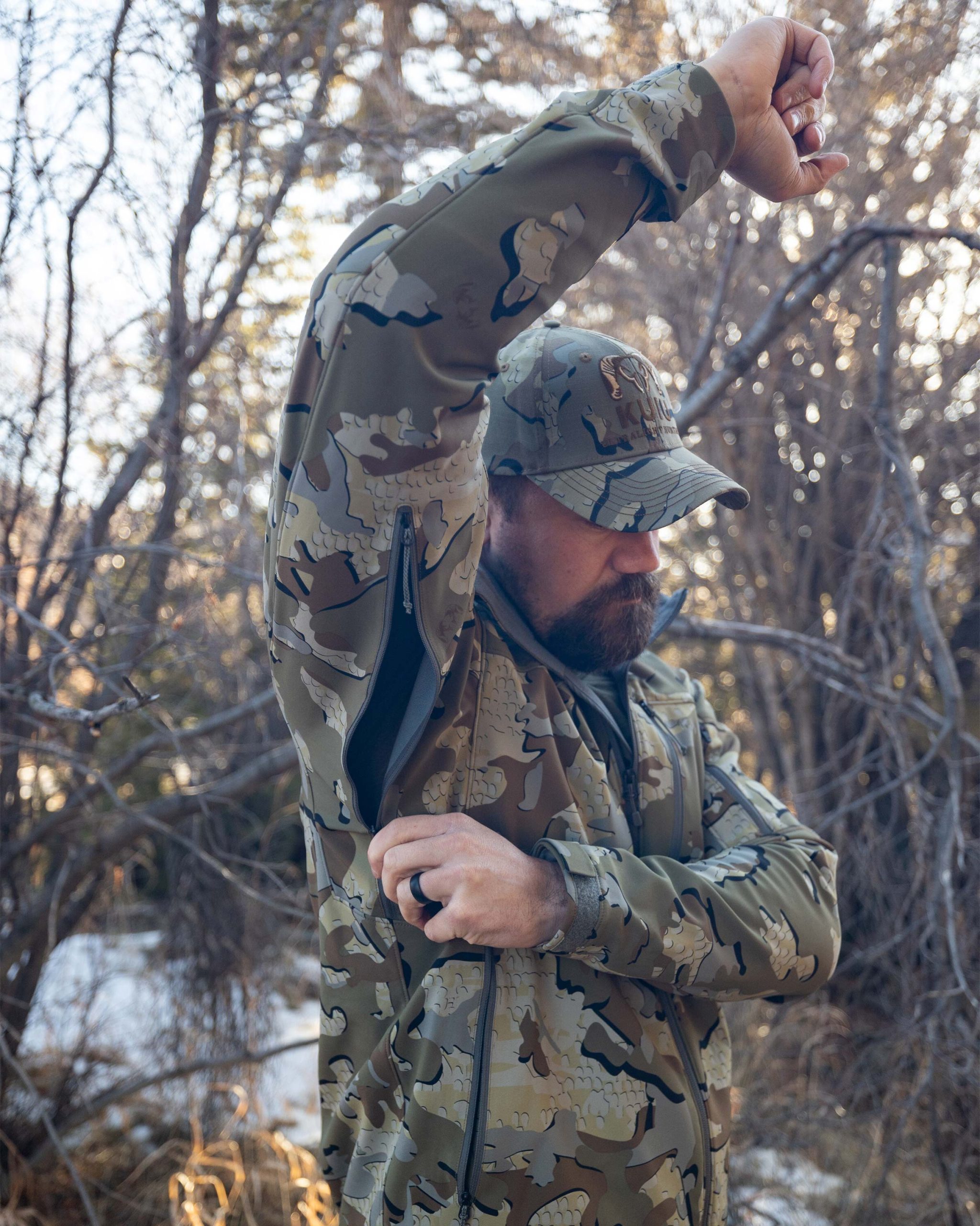 Guide PRO Hooded Jacket | Black - Image 15