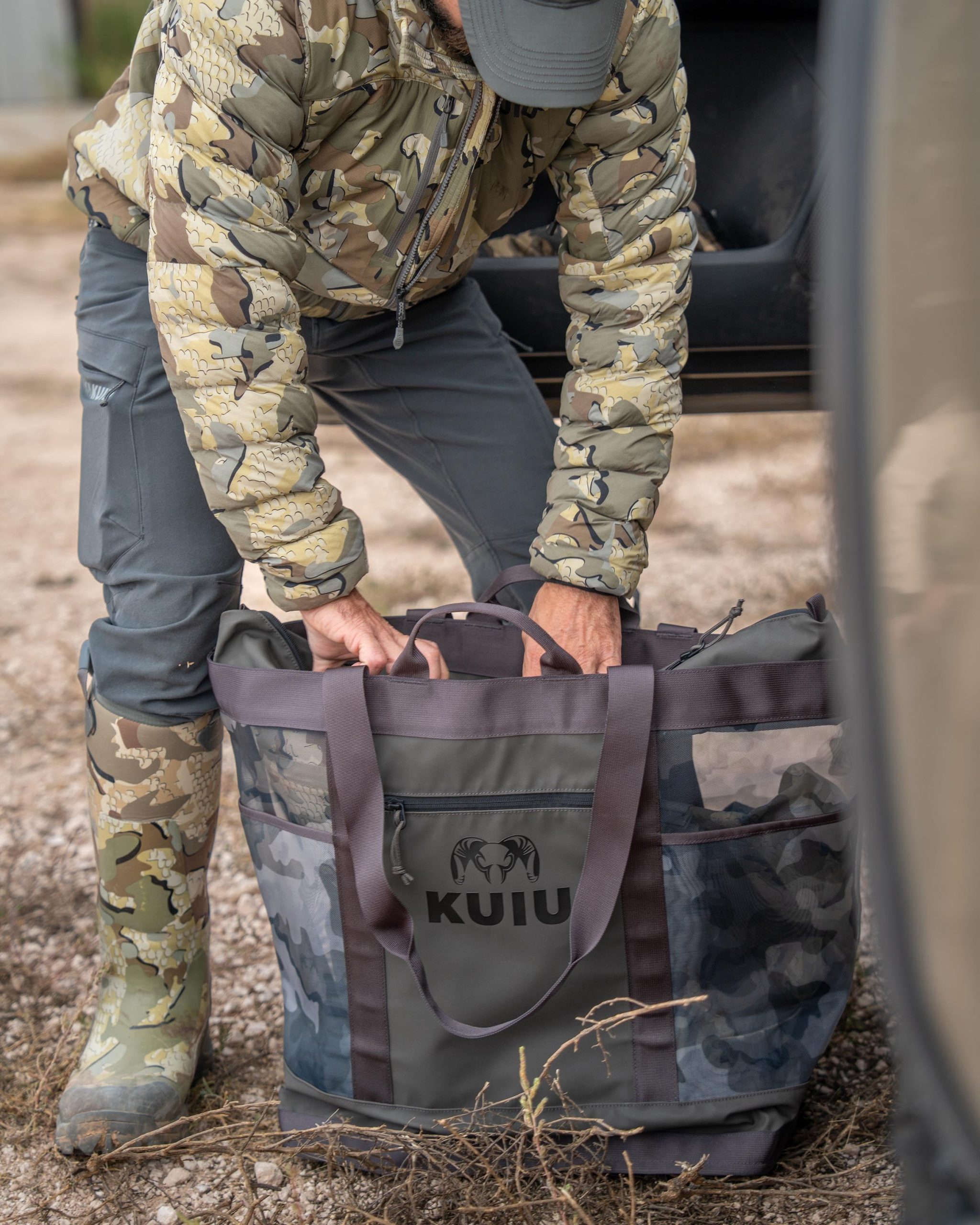 KUIU 3500 Mesh Tote Bag | Gunmetal - Image 3